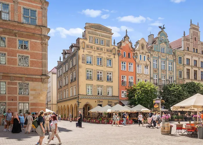 Dlugi Targ Street, Main Old Town & Riverside By Downtown Apartments