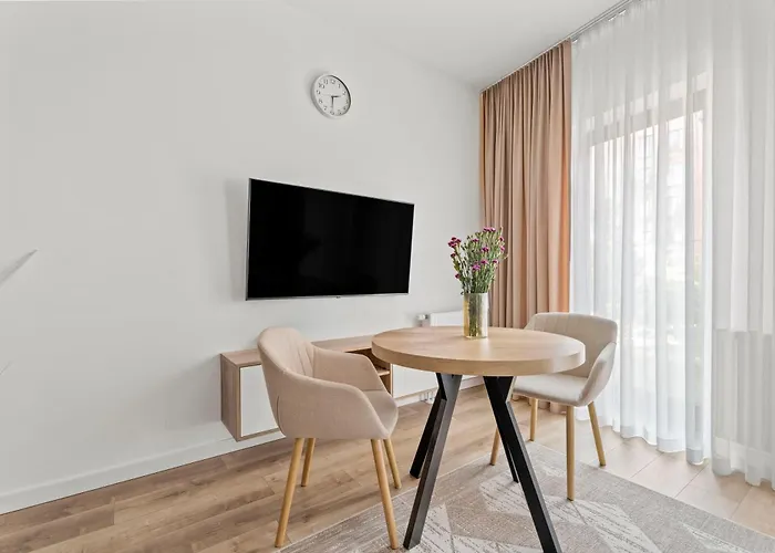 Apartament pod Żurawiem Chmielna 110 by Alqueen Apartments