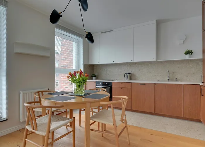 Staywin Apartments