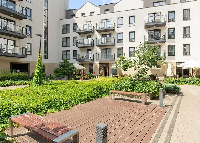 Chmielna Park - City Center & Parking By Downtown Apartments
