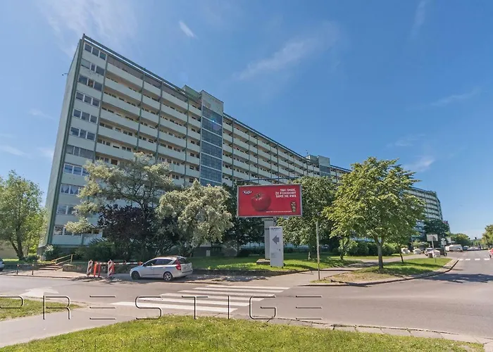 Reagan Park Apartament