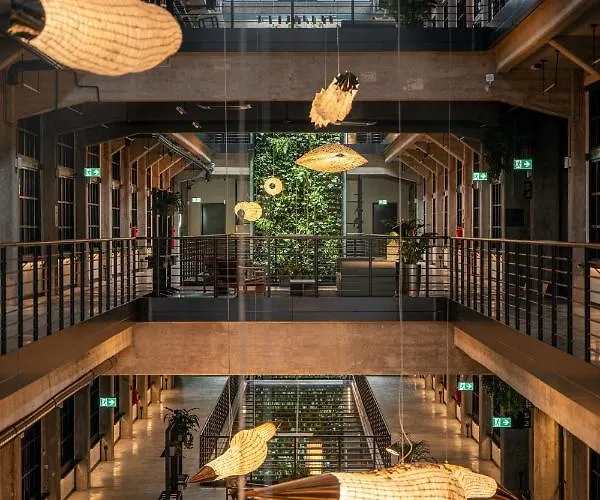 MONTOWNIA Lofts&Experience